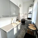 Agapella - Goyki 300 M From The Beach, Free Parking Apartment Zoppot